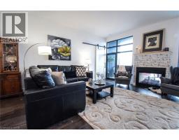 38 HARBOUR Street UnitNo. PH412 - 13