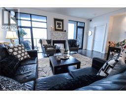 38 HARBOUR Street UnitNo. PH412 - 16