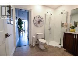 38 HARBOUR Street UnitNo. PH412 - 29