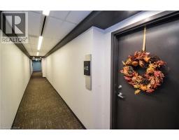 38 HARBOUR Street UnitNo. PH412 - 3