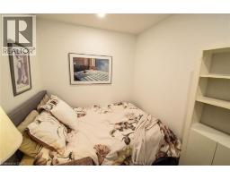 38 HARBOUR Street UnitNo. PH412 - 33