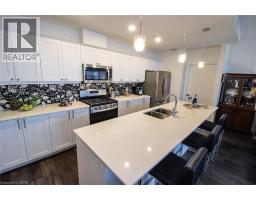 38 HARBOUR Street UnitNo. PH412 - 7