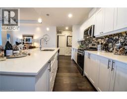 38 HARBOUR Street UnitNo. PH412 - 9