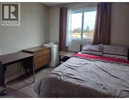 60 ELMSDALE Drive UnitNo. 9 - 15