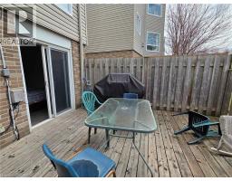 60 ELMSDALE Drive UnitNo. 9 - 18