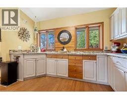 425 NORFOLK Street S - 11