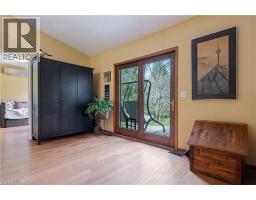 425 NORFOLK Street S - 14