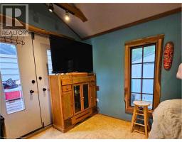425 NORFOLK Street S - 36