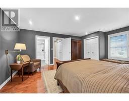 17 ANGLE Street - 17