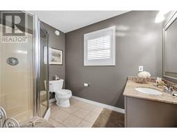 17 ANGLE Street - 26