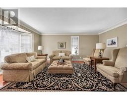 17 ANGLE Street - 4
