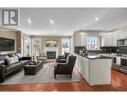 17 ANGLE Street - 8