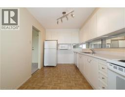 65 WESTMOUNT Road N UnitNo. 902 - 8