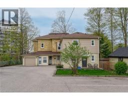 100 ROSEVIEW Avenue - 2