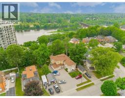 100 ROSEVIEW Avenue - 20