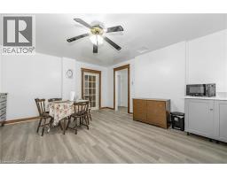 100 ROSEVIEW Avenue - 8