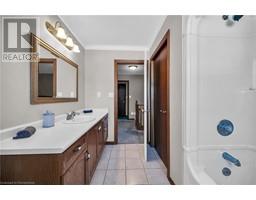 43 JAMIESON Drive - 35