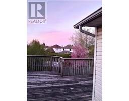 619 WESTFIELD Drive - 42