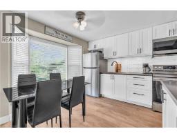 712 HIGHPOINT Avenue - 9