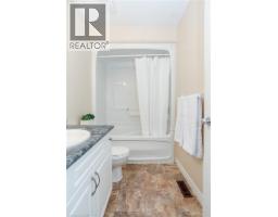 11 GOLDENROD Court - 15