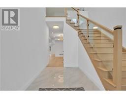 386 SOUTHCOTE Road - 13