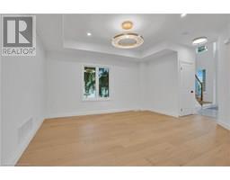 386 SOUTHCOTE Road - 15