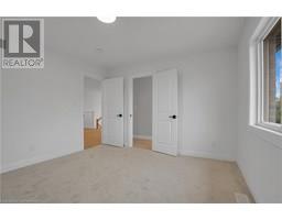 386 SOUTHCOTE Road - 37