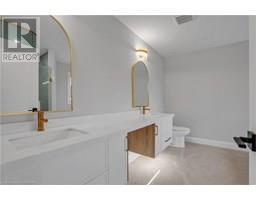 386 SOUTHCOTE Road - 42
