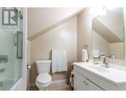 109 WILSON Street W UnitNo. 14 - 18