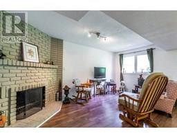 109 WILSON Street W UnitNo. 14 - 25
