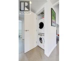 23 RICHMOND Avenue - 33