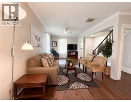 162 WELLINGTON Street - 10