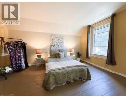 162 WELLINGTON Street - 29