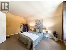 162 WELLINGTON Street - 30