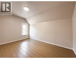 162 WELLINGTON Street - 32
