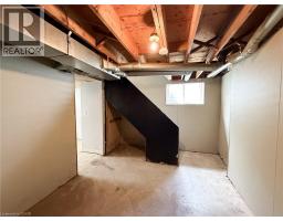 162 WELLINGTON Street - 34
