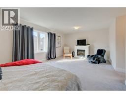 43 GREYHAWK Street - 31