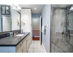 98 HADLEY Drive - 20