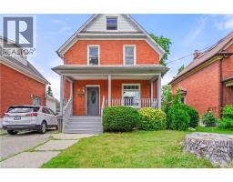 58 PANDORA Avenue N - 1