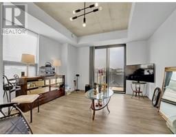 7 ERIE Avenue UnitNo. 414 - 21