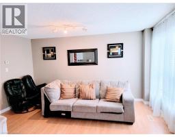 600 SARNIA Road UnitNo. 18 - 9