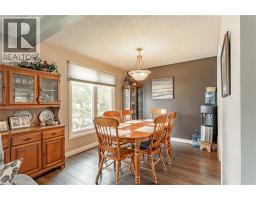120 NICHOL ST W - 10