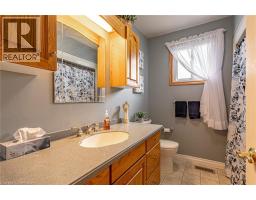 120 NICHOL ST W - 15