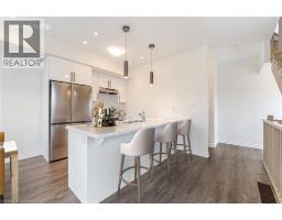 305 GARNER Road W UnitNo. 13 - 6