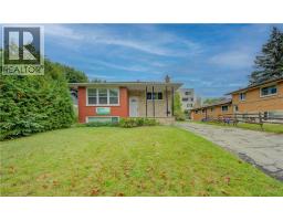 4 CARDILL Crescent - 2
