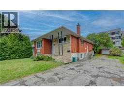 4 CARDILL Crescent - 5