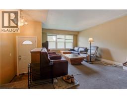 4 CARDILL Crescent - 6