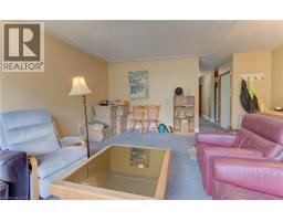 4 CARDILL Crescent - 9