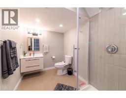 933 ROBERT FERRIE Drive - 19