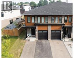 933 ROBERT FERRIE Drive - 3